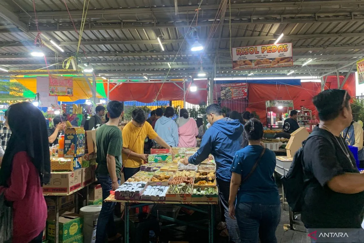 Sentra Kue Subuh di Pasar Senen: Destinasi Populer untuk Takjil Ramadhan