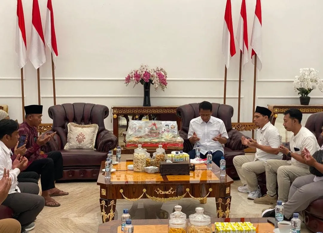 Relawan Santri Rayakan HUT Gerindra ke-18 Bersama Bupati Bojonegoro