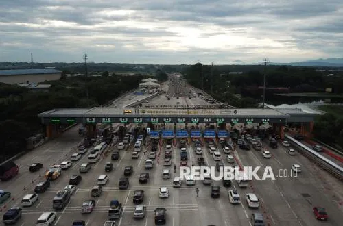 Arus Balik di Gerbang Tol Cikampek Utama: 94.322 Kendaraan Menuju Jakarta
