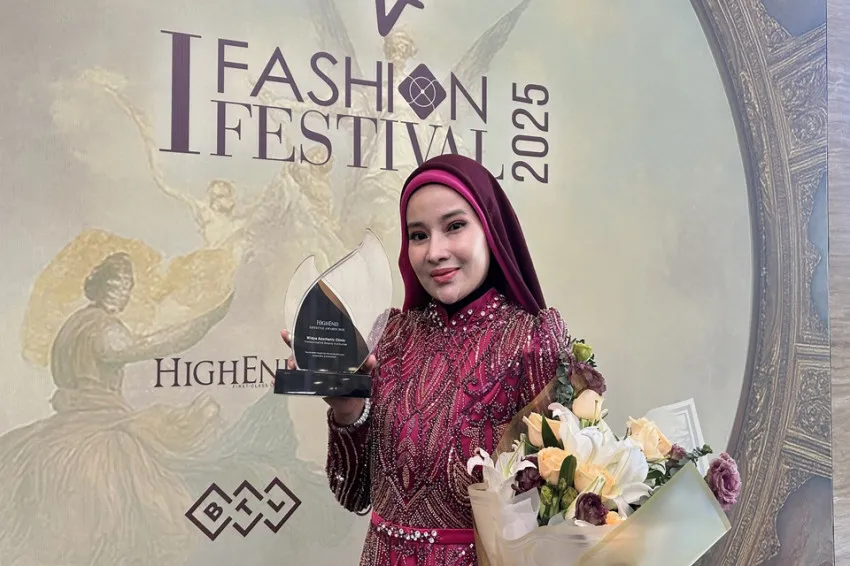 Ayu Widyaningrum Raih Penghargaan HighEnd Lifestyle Awards 2025 sebagai Dokter Kecantikan