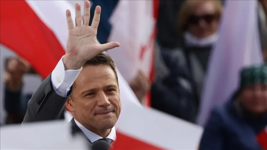 Rafal Trzaskowski Melaju ke Putaran Kedua Pemilu Presiden Polandia