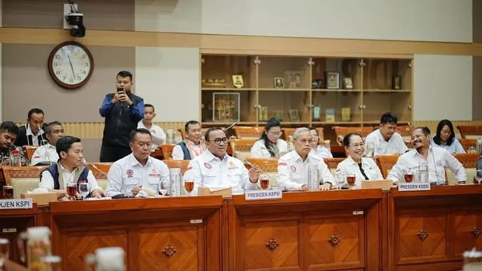 Tiga Konfederasi Buruh Dukung Polri Tetap di Bawah Presiden dalam RDPU Bersama DPR