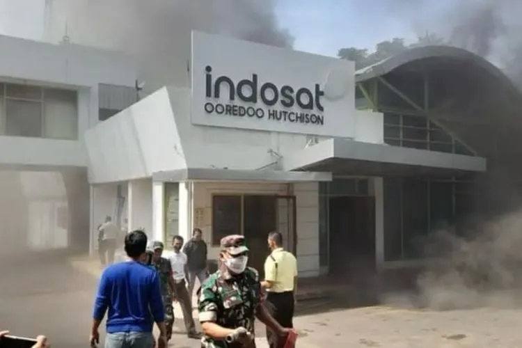 Kantor Indosat Terbakar, Pengguna di Jawa Tengah Alami Gangguan Sinyal