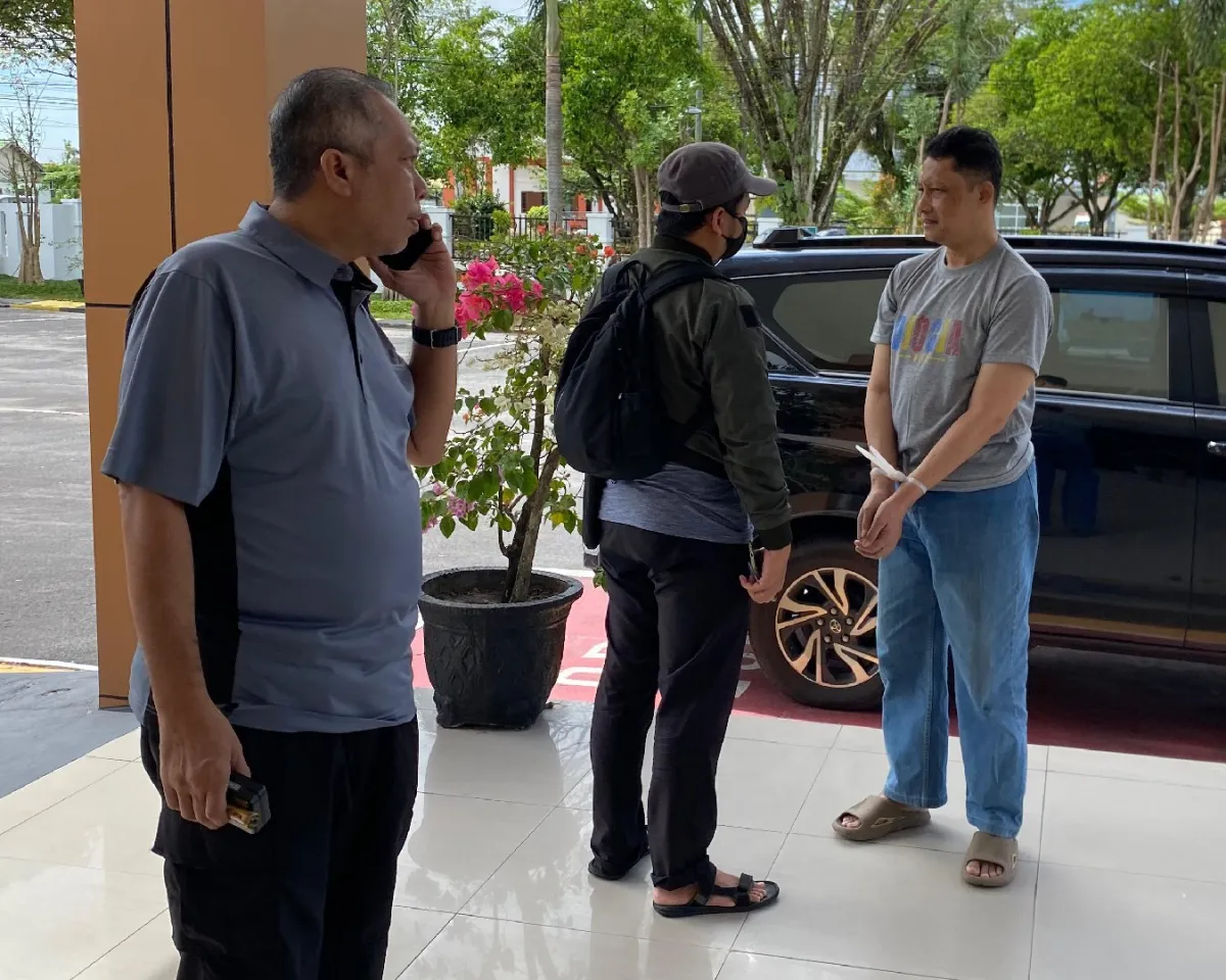 Kejati Kalteng Amankan Buronan Korupsi Nindyo Purnomo