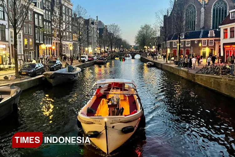 Kanal Amsterdam: Simbol Harmoni Sejarah dan Ekosistem