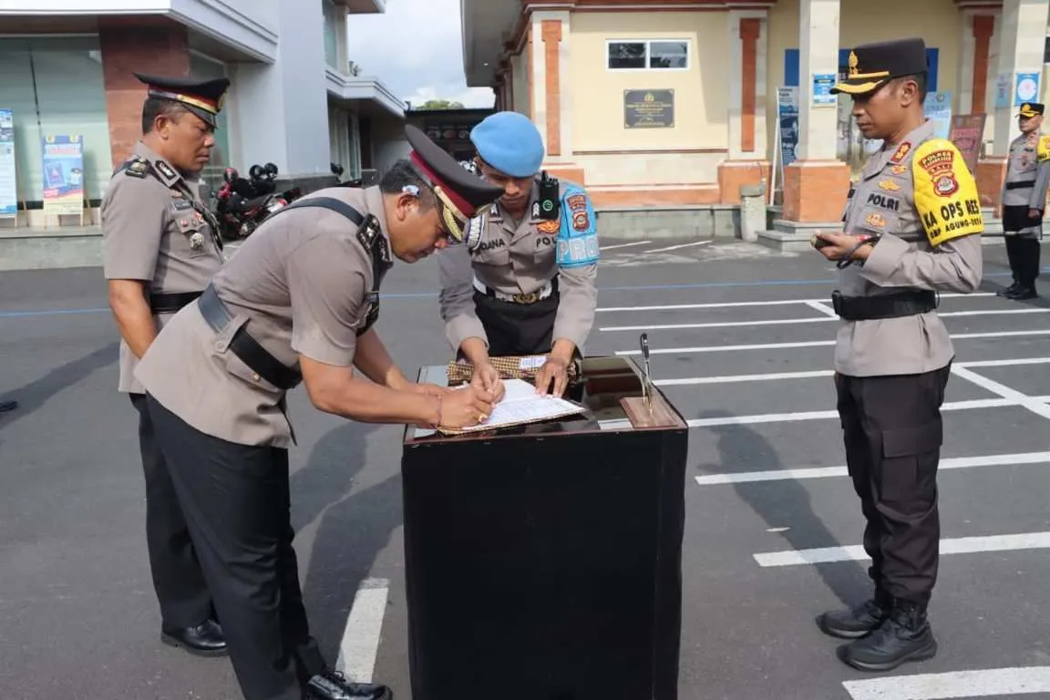 Rotasi Pejabat Utama di Polres Karangasem untuk Penyegaran Organisasi