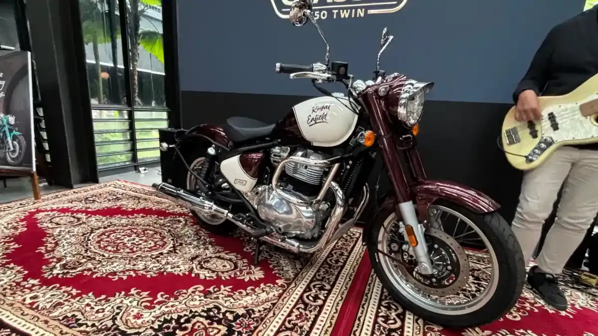 Royal Enfield Classic 650: Desain Klasik dan Pilihan Warna Elegan