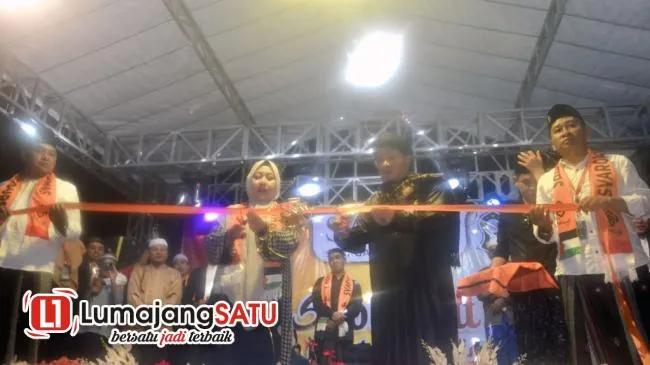 SAWIJI Travel Resmikan Kantor Pusat dan Berikan Voucher Umroh di Lumajang