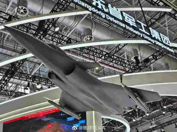Produsen Senjata Cina Tampilkan Rudal Jelajah ALCM untuk Jet Tempur Rafale di Zhuhai Airshow 2024