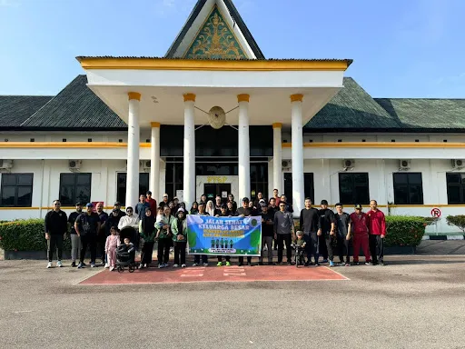 Pengadilan Negeri Siak Gelar Jalan Sehat dan Bersih Lingkungan