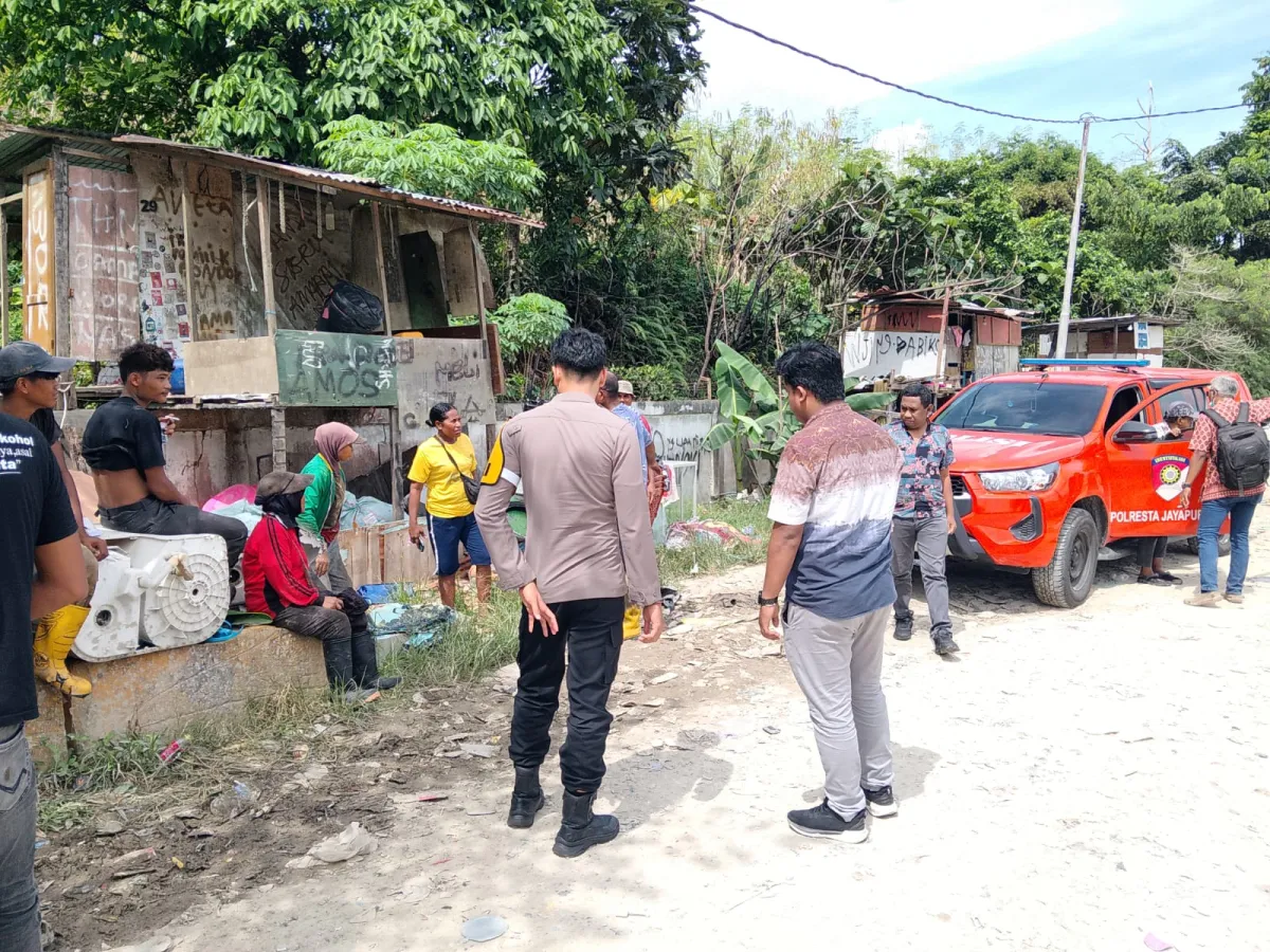 Polisi Selidiki Penemuan Mayat Bayi di TPA Koya Koso