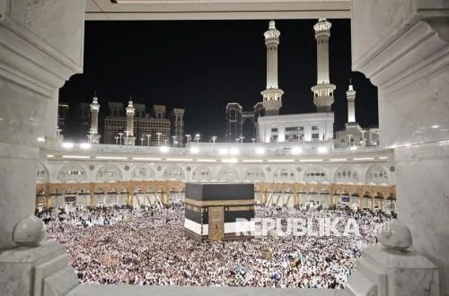 Kemenhaj Ingatkan Calon Jamaah Waspadai Travel Ilegal untuk Umrah