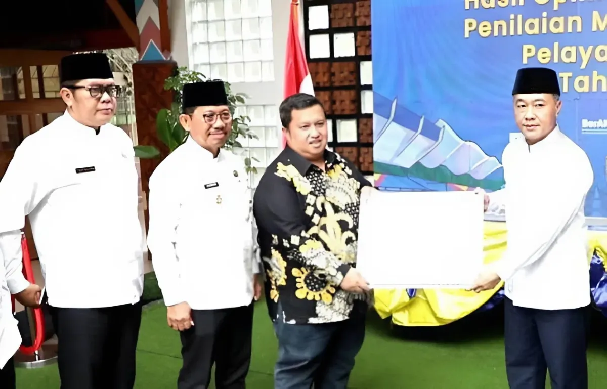 Dinas Pendidikan Kota Tangerang Raih Penghargaan Kinerja Terbaik dari Ombudsman