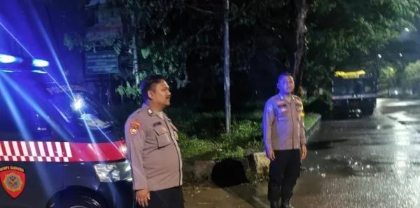 Polsek Cibeber Intensifkan Patroli Malam untuk Cegah Kriminalitas