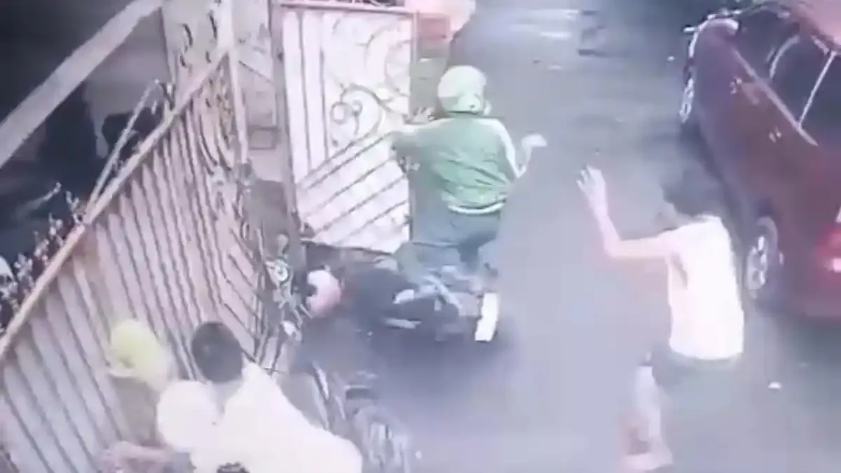 Dua Pemuda Tertangkap Basah Saat Mencuri Motor di Johar Baru