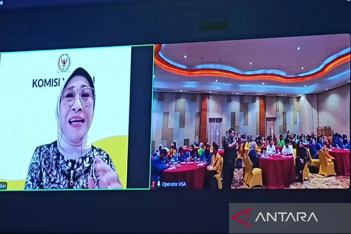 Komisi X DPR Mendorong Mahasiswa Baru Kaltim untuk Kembangkan Nalar Kritis dan Budaya Riset
