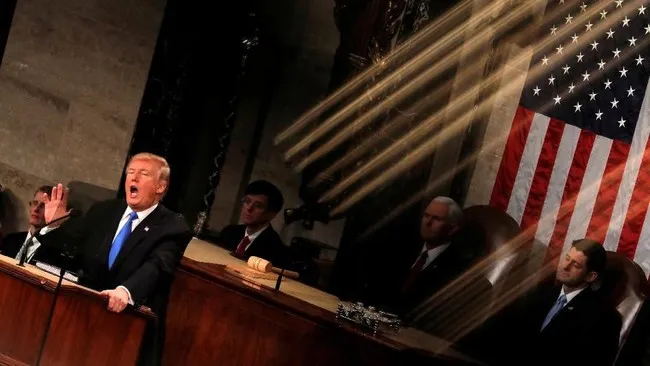 Trump Tegaskan Opsi Militer Terbuka Jika Negosiasi dengan Iran Gagal