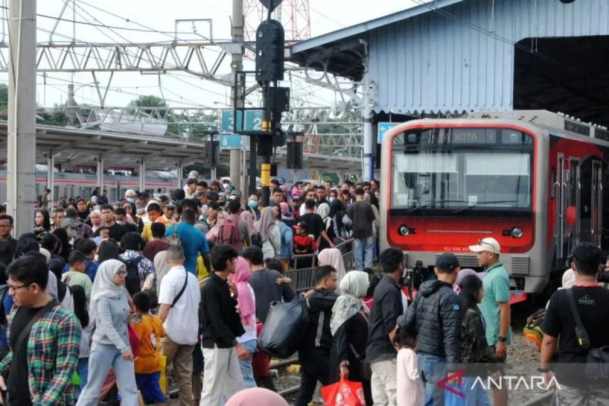 KAI Tingkatkan Kapasitas dan Layanan Transportasi Urban