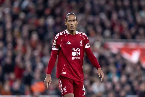 Van Dijk Dukung Szoboszlai Jadi Calon Kapten Liverpool di Tengah Masalah Cedera