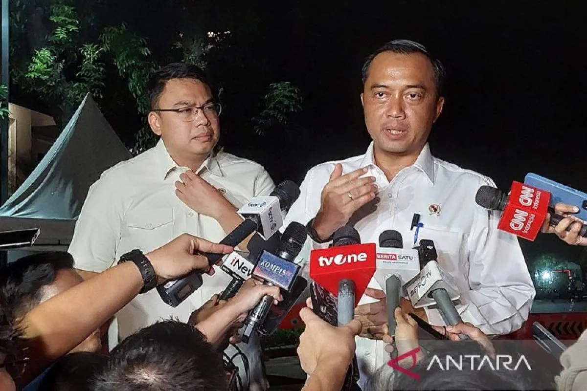 Mensesneg Minta Biro Pers Temukan Solusi Terkait Pencabutan ID Liputan Jurnalis CNN Indonesia