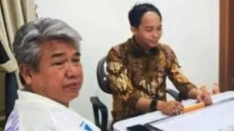 Kisah Azis Wellang: Dari Kasus Pembalakan Liar Hingga Viral Bermain Domino dengan Dua Menteri