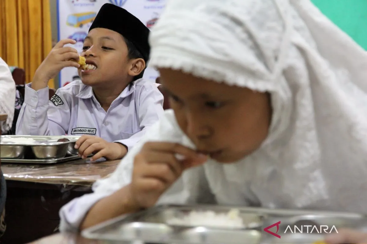 Pentingnya Program Makan Bergizi Gratis di Tengah Tantangan Ekonomi