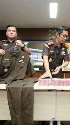 Jaksa Gadungan Ditangkap di Pamulang, Bawa Uang Rp 281,3 Juta