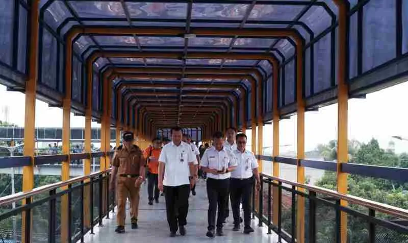 Skybridge Bojonggede Resmi Beroperasi, Pintu Selatan Stasiun Bojonggede Ditutup Permanen