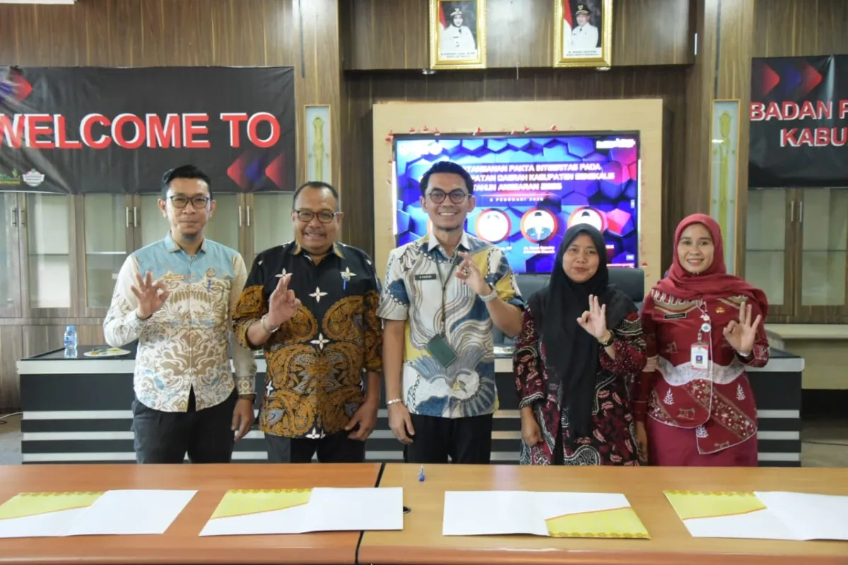 Bapenda Bengkalis Teken Pakta Integritas Tingkatkan Pelayanan Publik