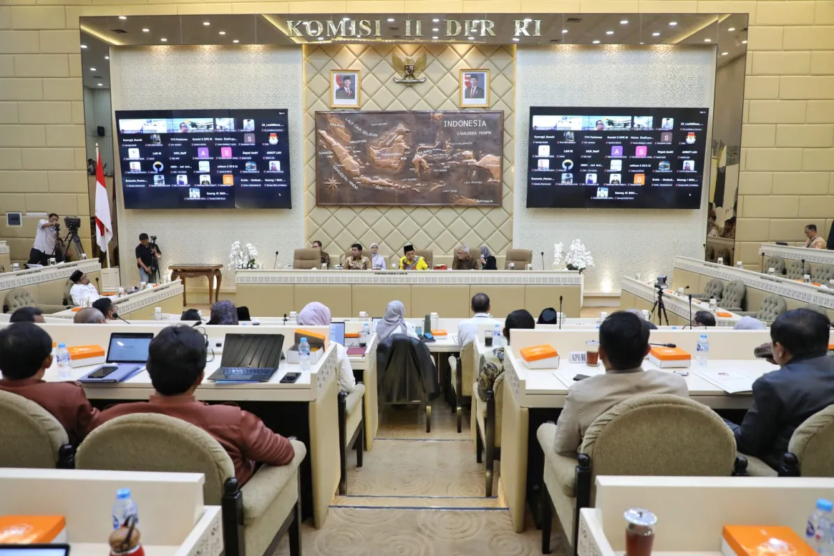 Menteri PANRB Paparkan Program Kerja 2026 dalam Rapat dengan DPR RI