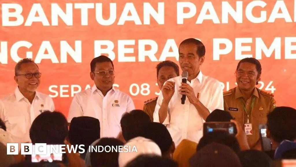 Bawaslu Imbau Jokowi Tahan Politisasi Bansos Jelang Pilpres 2024