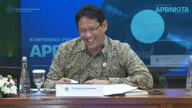 Realisasi APBN 2025: Pendapatan Rp2.756 Triliun dan Defisit Rp695 Triliun