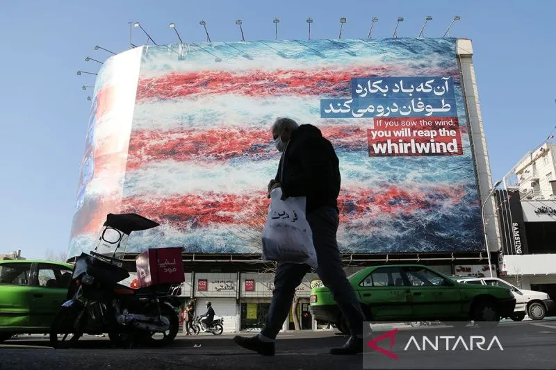 Iran Siap Serang Pangkalan AS di Teluk jika Diserang