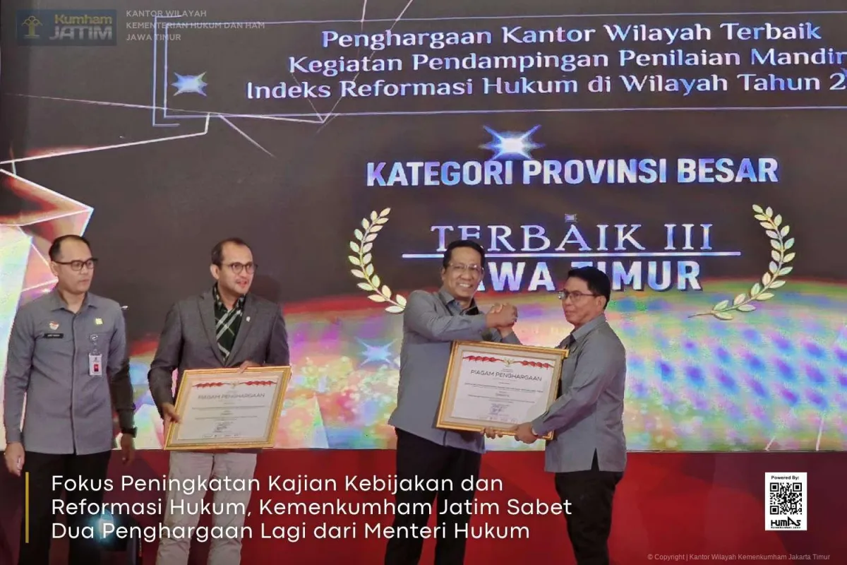 Kemenkumham Jatim Raih Dua Penghargaan atas Inovasi Kebijakan dan Reformasi Hukum