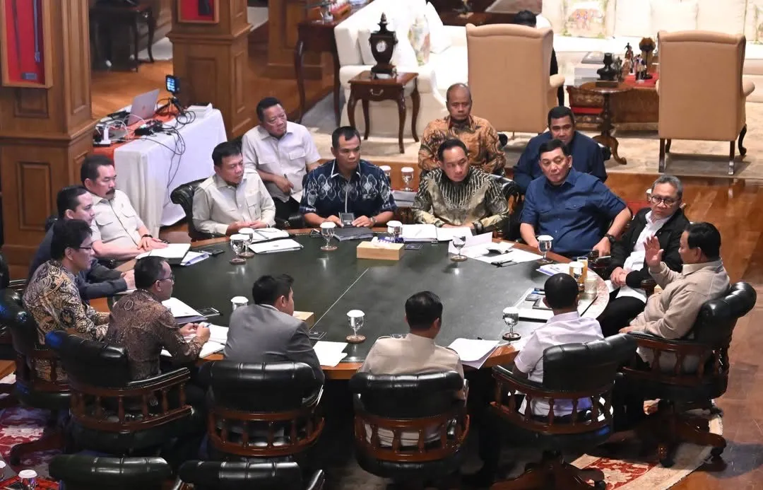 Menhan Hadiri Rapat Kabinet untuk Pastikan Program Strategis Nasional Tepat Sasaran