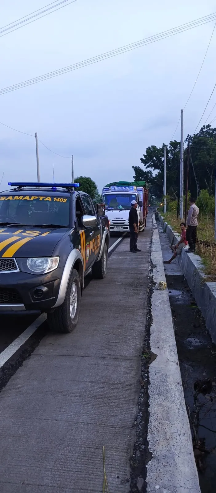 Polsek Mantup Tingkatkan Patroli Cegah Balap Liar di Desa Kedungsoko