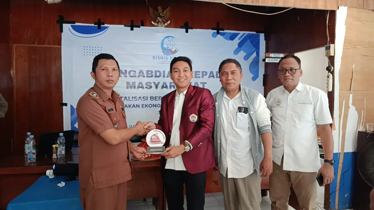Peluncuran Strive Market oleh Prodi Bisnis Digital Unsulbar untuk Dukung UMKM Lokal