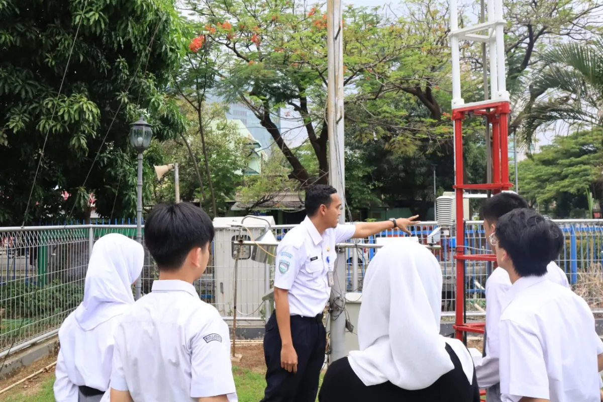 Siswa OSN Pelajari Cuaca dan Iklim di BMKG