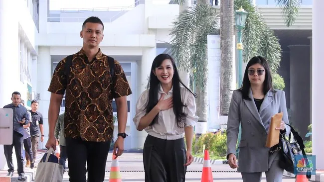 Artis-Artis Terkenal yang Pernah Diperiksa Kejaksaan Agung