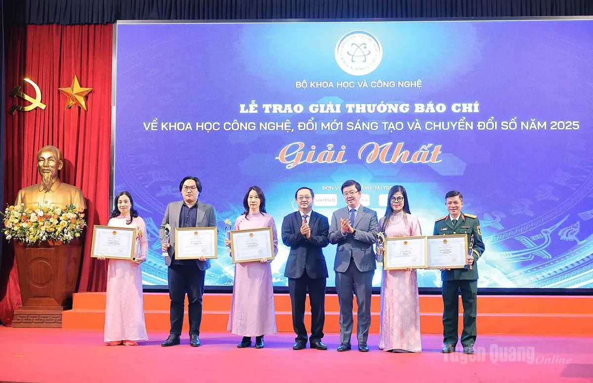 Tuyen Quang Raih Penghargaan Jurnalisme Terbaik di Bidang Sains dan Teknologi