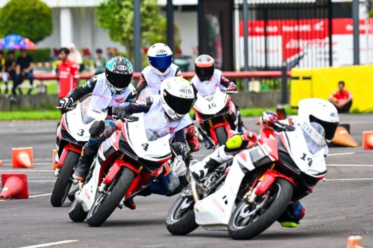 Sepuluh Pebalap Muda Resmi Bergabung di Astra Honda Racing School 2026