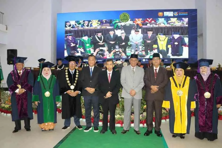 Empat Guru Besar Baru UM Palembang Tingkatkan Reputasi Akademik