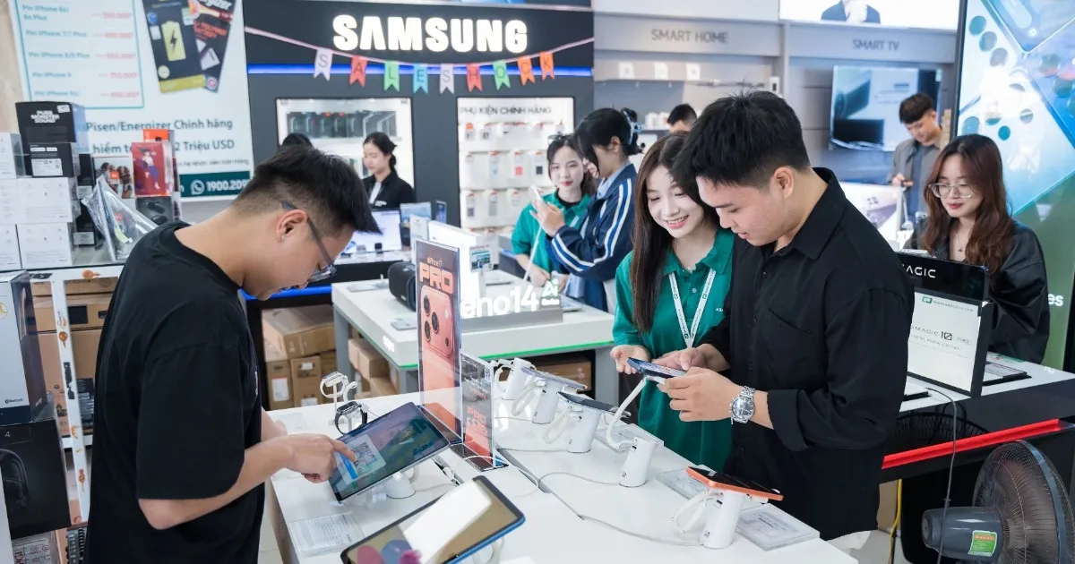 Ponsel Berbasis AI Dominasi Pasar, Laptop Hadapi Kenaikan Harga Menjelang Liburan Tet