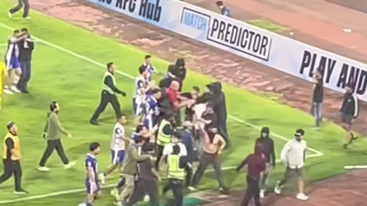 Kericuhan Bobotoh Usai Pertandingan Bawa Ancaman Sanksi untuk Persib
