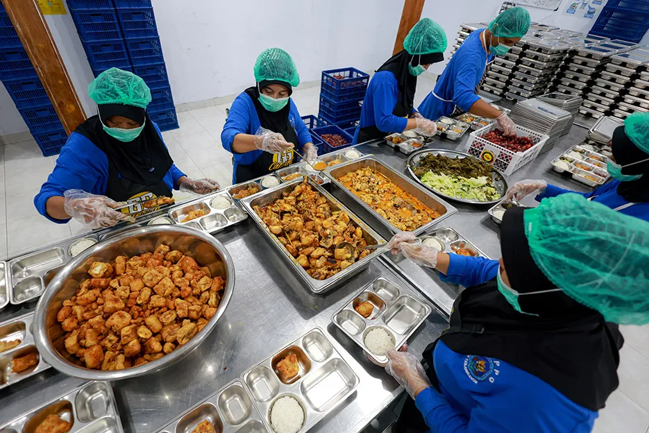 Proyek Makan Bergizi Gratis Ciptakan 47 Lapangan Kerja di Tanggamus