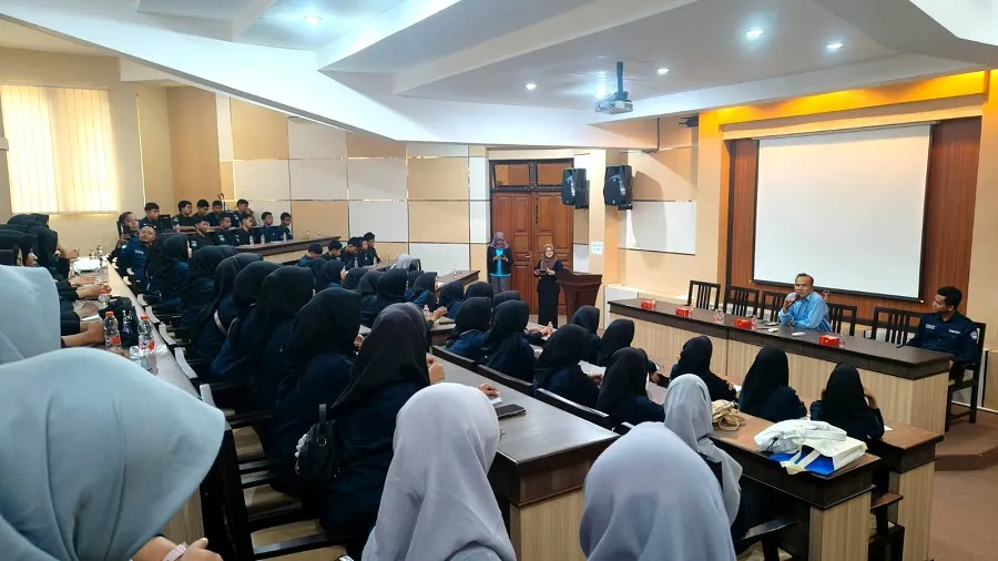 ITN Malang Terima Kunjungan Industri dari SMK HARKIT Brebes