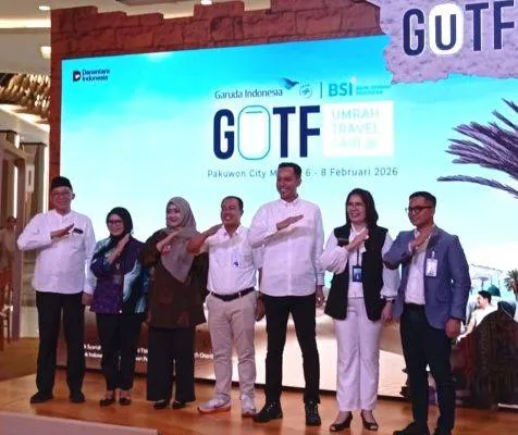 Garuda Indonesia Targetkan Transaksi Rp.520 Miliar di Umrah Travel Fair 2026 Surabaya