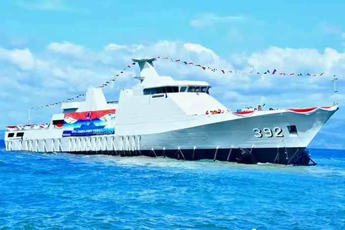 Peluncuran KRI Lukas Rumkorem 392 Tingkatkan Kapabilitas TNI AL