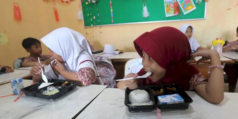 Dukungan Komisi X DPR atas Program Makan Bergizi Gratis untuk Peningkatan Mutu Pendidikan