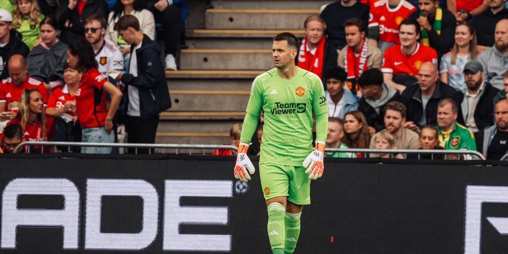 Tom Heaton Menjadi Kiper Utama Sementara Manchester United
